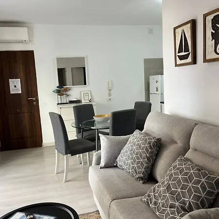 The Cristianos * 아로나